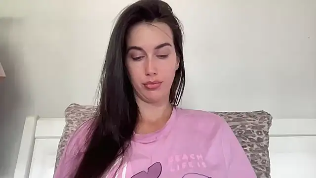 Snapshot of Talyo19 chatting on July 27, 2026, 1:29 pm Talyo19 online show from July 27, 2026, 1:29 pm