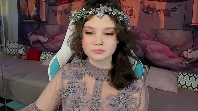 Snapshot of EmilyChaves chatting on October 30, 2025, 6:37 am EmilyChaves online show from October 30, 2025, 6:37 am