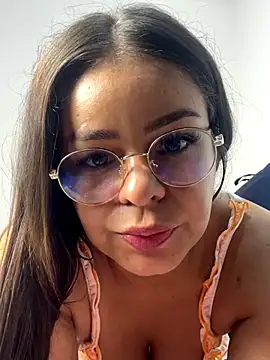 Snapshot of sweet_shadil_ chatting on September 24, 2025, 3:10 am sweet shadil online show from September 24, 2025, 3:10 am