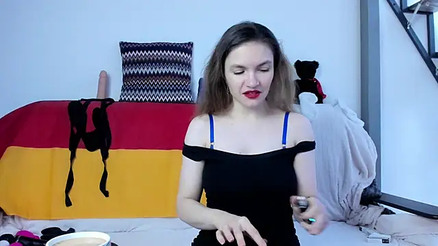 Snapshot of Katherine_Twilight chatting on March 9, 2025, 7:23 am Katherine Twilight online show from March 9, 2025, 7:23 am