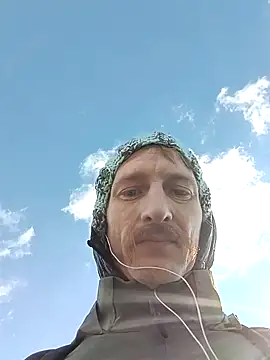 KokosMartin online show from October 2, 2025, 10:44 am