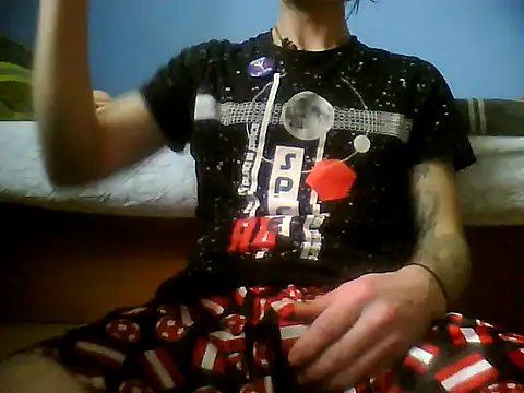 KokosMartin online show from December 22, 2025, 10:34 am