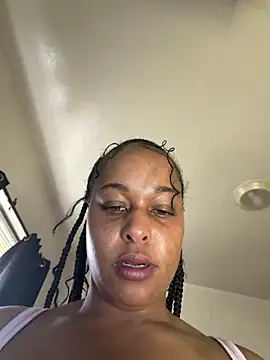 yummy0322 online show from March 14, 2026, 2:22 pm