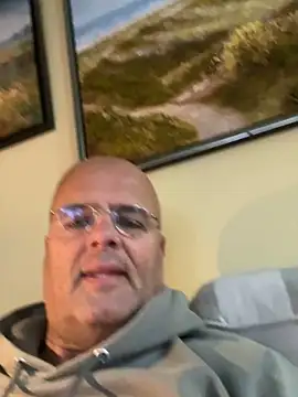 Snapshot of Renebisex chatting on November 25, 2025, 9:53 am Renebisex online show from November 25, 2025, 9:53 am