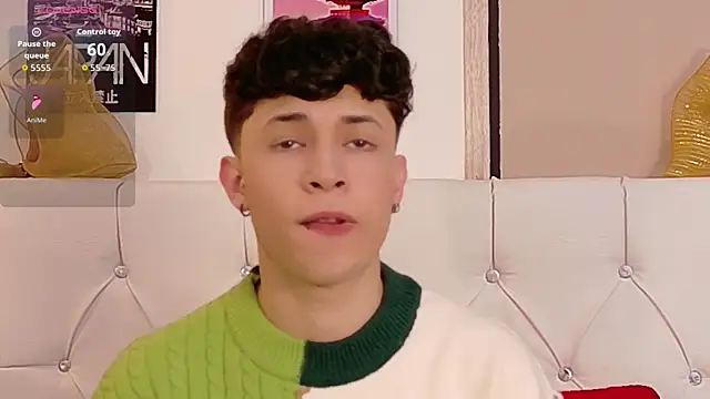 Axel  Evans online show from December 2, 2025, 12:21 pm