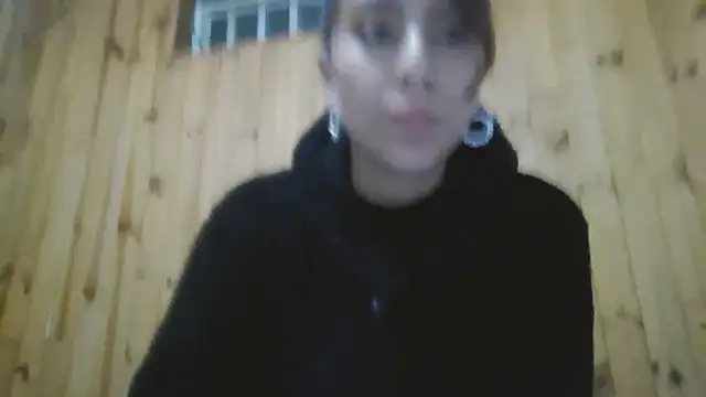 Roselingalvis13 online show from November 16, 2025, 3:12 am