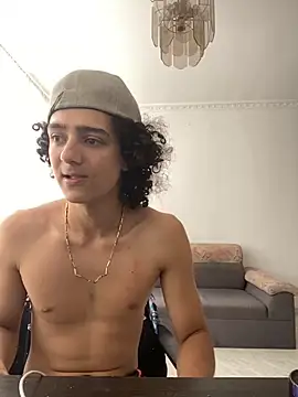 Snapshot of juliie_star chatting on September 13, 2025, 9:47 pm juliie star online show from September 13, 2025, 9:47 pm