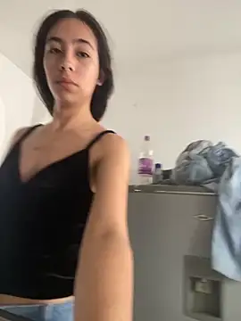 Snapshot of juliie_star chatting on September 24, 2025, 3:04 pm juliie star online show from September 24, 2025, 3:04 pm