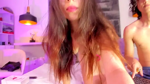 Snapshot of juliie_star chatting on October 5, 2025, 7:56 pm juliie star online show from October 5, 2025, 7:56 pm