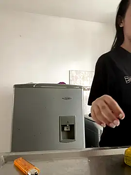 Snapshot of juliie_star chatting on October 7, 2025, 1:19 pm juliie star online show from October 7, 2025, 1:19 pm