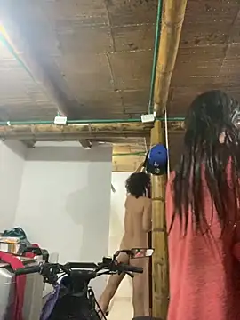 Snapshot of juliie_star chatting on October 21, 2025, 1:34 pm juliie star online show from October 21, 2025, 1:34 pm