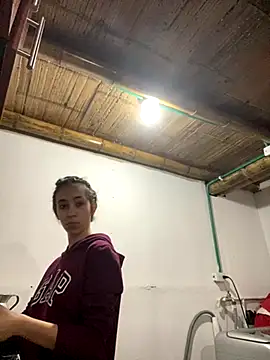 Snapshot of juliie_star chatting on October 24, 2025, 11:56 pm juliie star online show from October 24, 2025, 11:56 pm