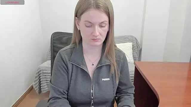 Alisha Skyes online show from May 3, 2026, 5:52 pm