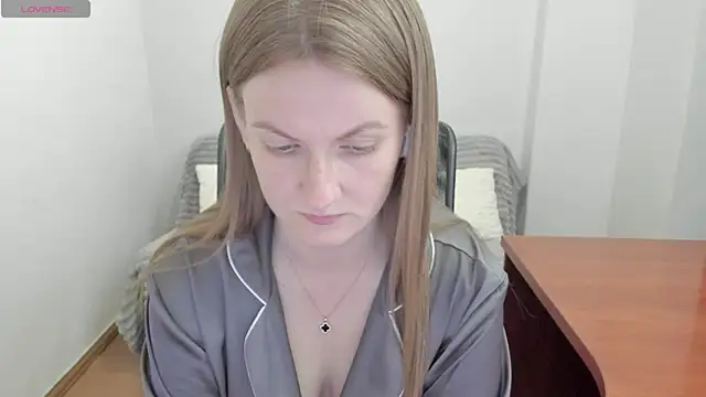 Alisha Skyes online show from May 8, 2026, 3:39 pm