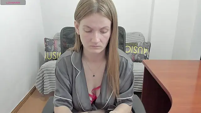 Alisha Skyes online show from June 17, 2026, 8:54 pm
