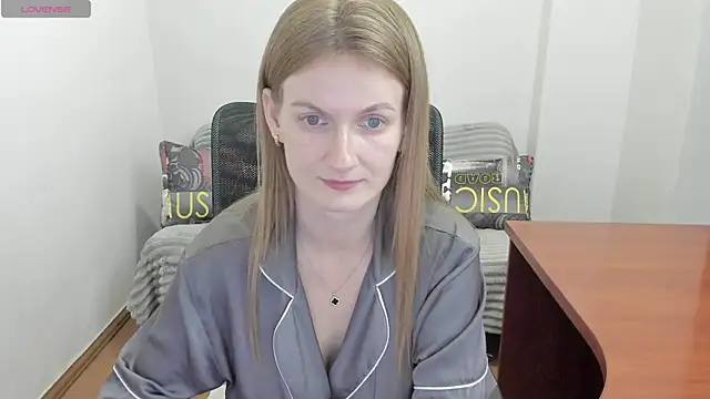 Alisha Skyes online show from July 7, 2026, 5:17 pm