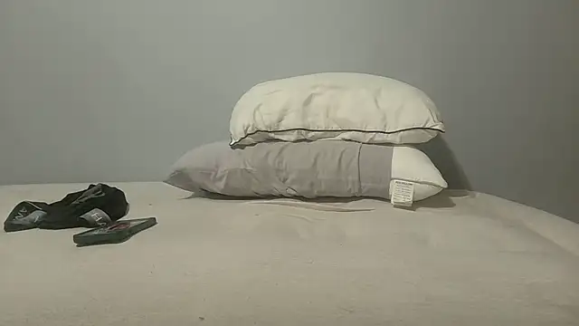 Snapshot of You-father chatting on September 26, 2025, 5:17 pm You-father online show from September 26, 2025, 5:17 pm