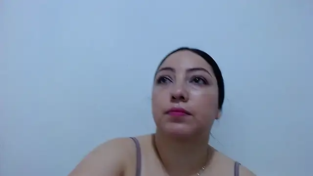 Snapshot of carolina_zabala_19 chatting on July 12, 2026, 2:30 pm carolina zabala 19 online show from July 12, 2026, 2:30 pm