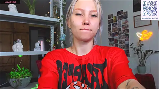 Snapshot of Nicole_matt chatting on July 23, 2026, 2:31 am Nicole matt online show from July 23, 2026, 2:31 am