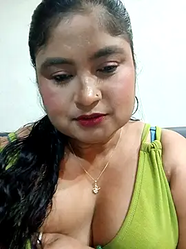 Snapshot of hornyriyanka chatting on June 10, 2026, 2:23 am hornyriyanka online show from June 10, 2026, 2:23 am