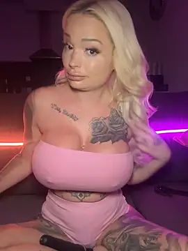 shortybig official online show from May 7, 2026, 4:07 am