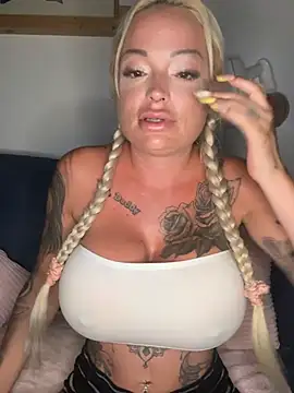 shortybig official online show from July 31, 2026, 4:01 am