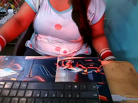 PREETI BABY online show from July 5, 2026, 4:58 pm