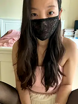 Snapshot of xinmeng-000 chatting on September 10, 2025, 7:19 am xinmeng-000 online show from September 10, 2025, 7:19 am