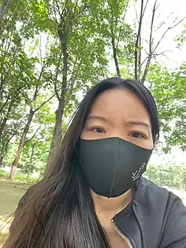 xinmeng-000 online show from June 27, 2026, 5:23 am