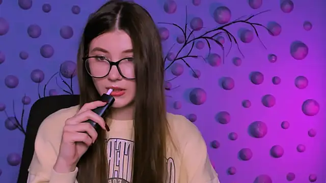 lissa night online show from December 16, 2025, 10:09 am