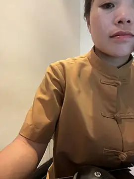 Bella 7777 online show from June 14, 2026, 7:43 am