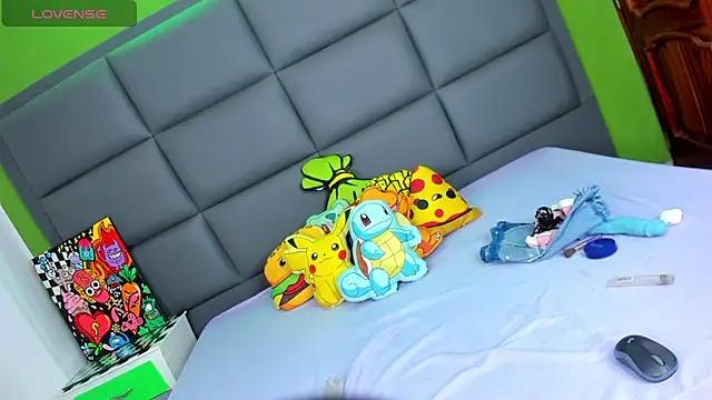 Snapshot of ANNIE_DOLCE_ chatting on September 12, 2025, 3:34 pm ANNIE DOLCE online show from September 12, 2025, 3:34 pm