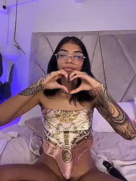 TweetiePieXXX online show from March 8, 2026, 2:04 am