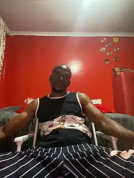 Snapshot of BaggyDirt chatting on November 2, 2025, 6:32 pm BaggyDirt online show from November 2, 2025, 6:32 pm