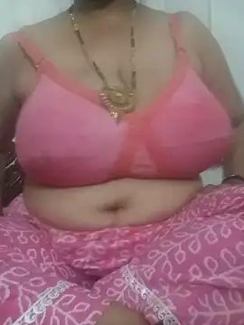 chocobbsneha567 online show from June 12, 2026, 11:31 am