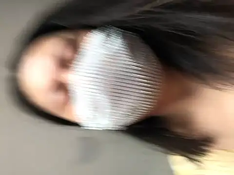 chengcheng12 online show from March 16, 2026, 6:50 am