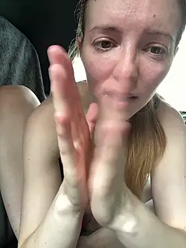 Snapshot of FayeFlame chatting on June 3, 2026, 1:03 pm FayeFlame online show from June 3, 2026, 1:03 pm