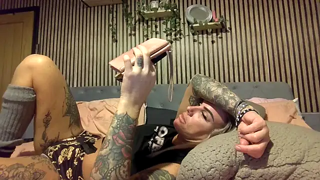 poppyinga1 online show from March 7, 2026, 11:46 pm