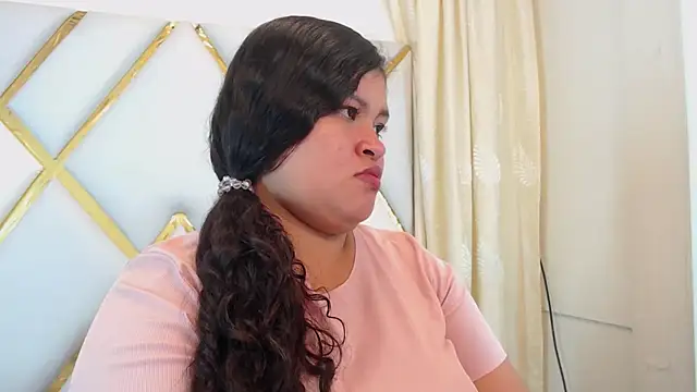 Snapshot of Madison_Copers chatting on December 14, 2025, 12:49 am Madison Copers online show from December 14, 2025, 12:49 am