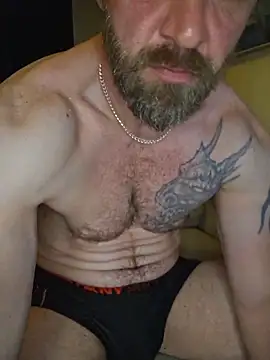 Andrewjames8391 online show from June 3, 2026, 7:44 am