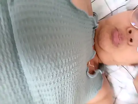 Asuna yuuky online show from October 20, 2025, 11:54 am