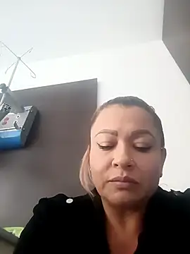 Asuna yuuky online show from November 14, 2025, 3:11 pm