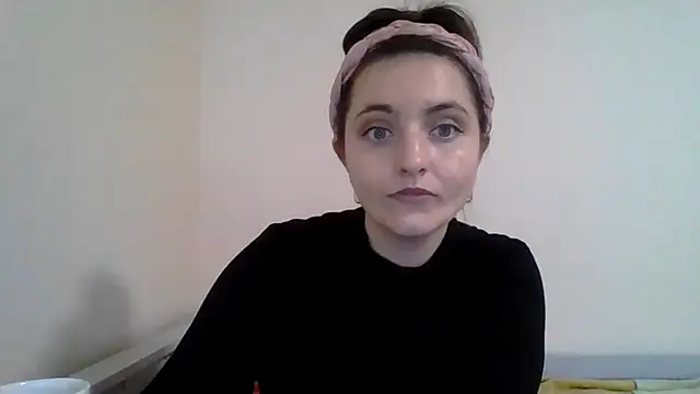 Snapshot of DInaraXRose chatting on November 27, 2025, 11:34 am DInaraXRose online show from November 27, 2025, 11:34 am