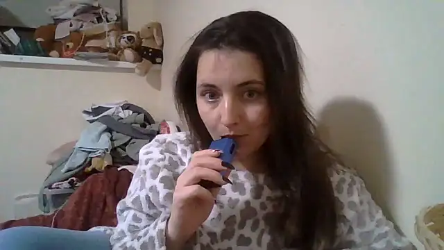 DInaraXRose online show from February 17, 2026, 6:36 pm