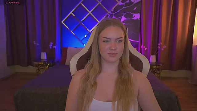 CelesteNoir online show from February 24, 2026, 7:50 am