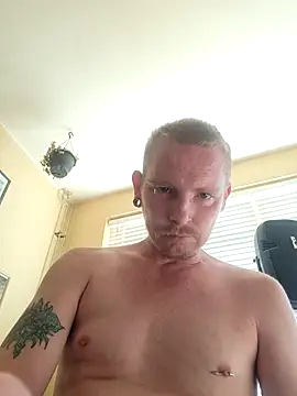 Snapshot of piercingpik chatting on July 14, 2026, 7:57 am piercingpik online show from July 14, 2026, 7:57 am