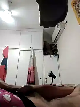 keefhard88 online show from December 14, 2025, 5:24 am