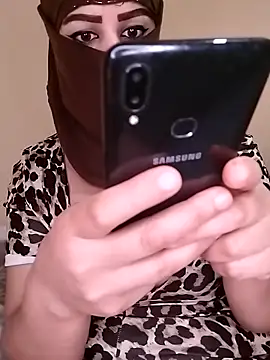 Sofia maroc99 online show from December 2, 2025, 6:25 pm