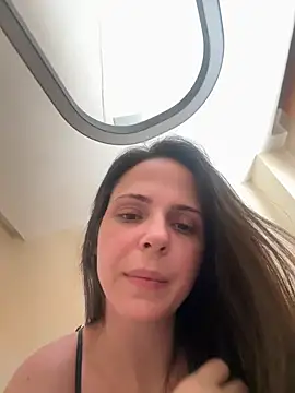 Lady LauraRose online show from October 24, 2025, 6:48 pm