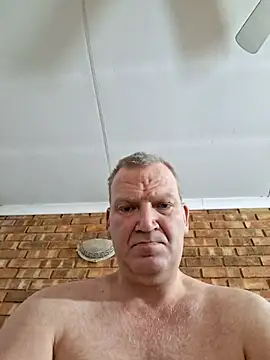 Snapshot of wallacelegend chatting on October 29, 2025, 5:31 am wallacelegend online show from October 29, 2025, 5:31 am